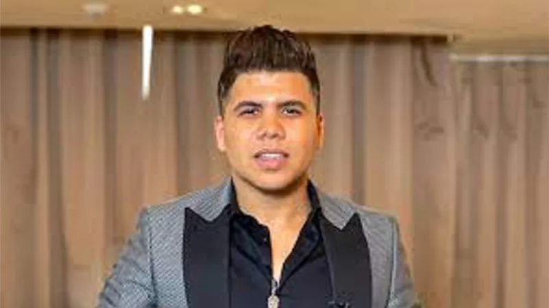 عمر كمال يوجه اعتذار للجمهور بعد إهانته للمرأة