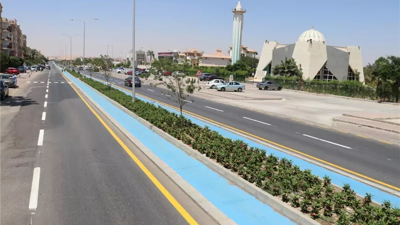 الإسكان : الانتهاء من تطوير طريق الحوفي بمدينة ٦ أكتوبر
