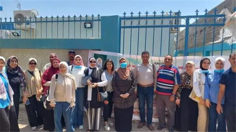 جامعة أسيوط توجه قافلة طبية شاملة لقرية العطيات البحرية بأبنوب