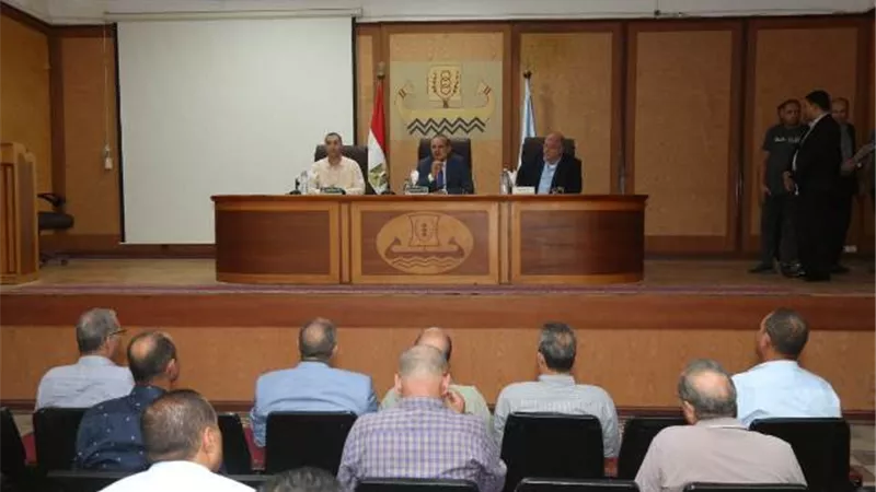 محافظ كفر الشيخ:استمرار حملات إزالة التعديات على الأراضي الزراعية