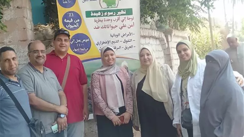 بيطري الجيزة ينظم قافلة علاجية بقرية تفتيش وردان