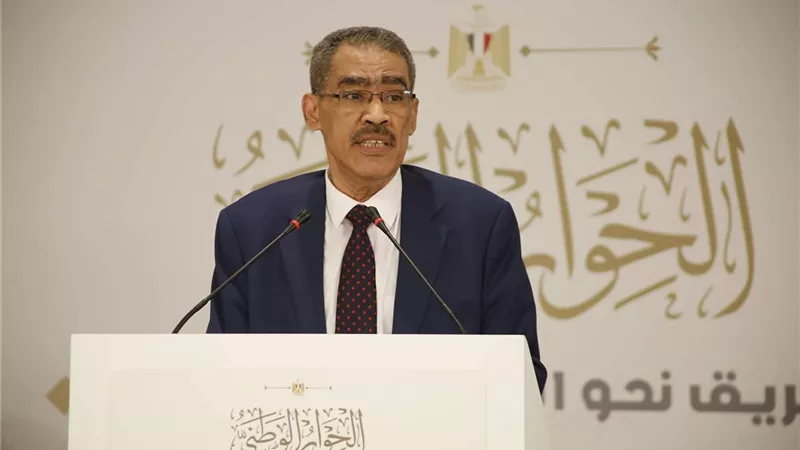 ضياء رشوان: ناقشنا 70 قضية داخل الحوار الوطني.. ونشيد باستجابة الرئيس للتوصيات
