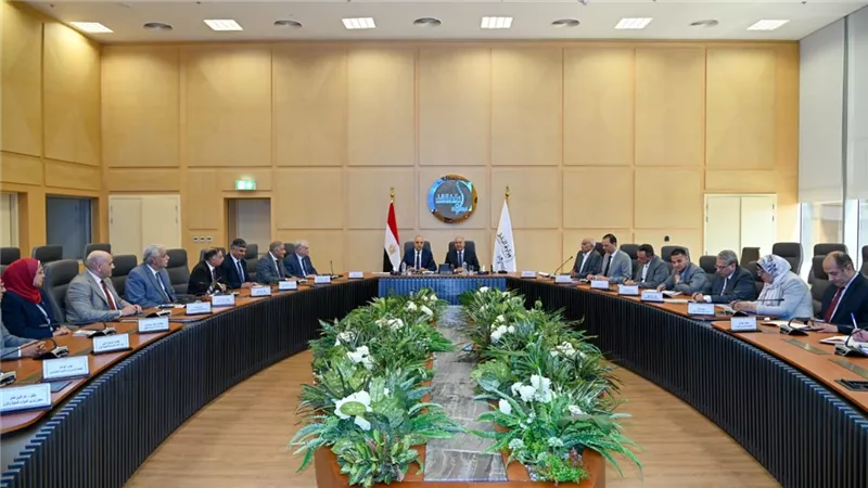 وزيرا النقل والرى يناقشان موقف المشروعات والتنسيقات المشتركة