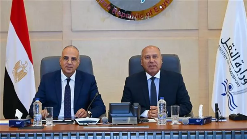 الوزير:إنشاء طرق ومحاور جديدةعلى مستوى الجمهورية بالتعاون مع الري