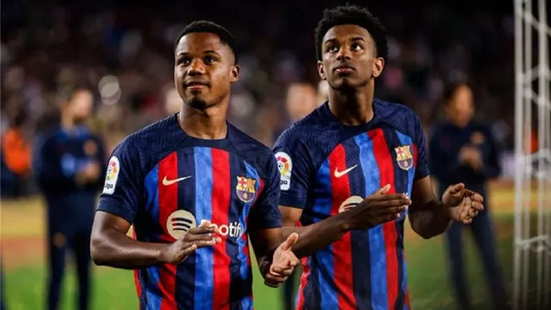نجم برشلونة يقرر الرحيل قبل غلق الميركاتو