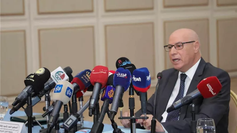 الجامعة العربية : فريق التفاوض مع شركات الإعلام الدولية يختتم اجتماعه الأول اليوم بالأردن