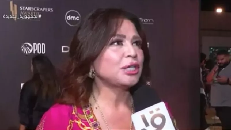 إلهام شاهين وعبير صبري .. إشادات من الفنانين بمهرجان العلمين