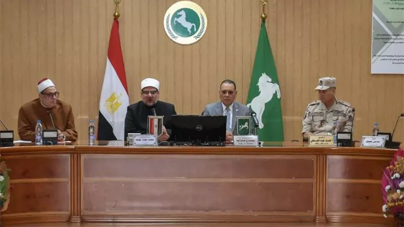 تفاصيل لقاء وزير الأوقاف بأئمة ودعاة الشرقية..صور