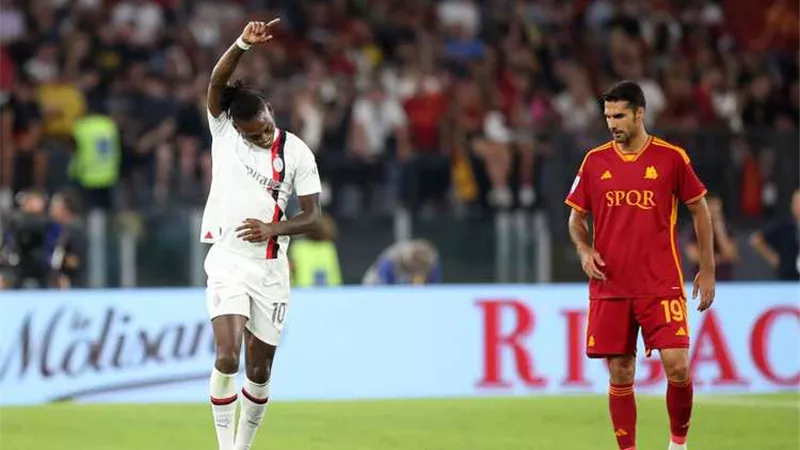 ميلان يفوز على روما بثنائية مقابل هدف بالدوري الإيطالي