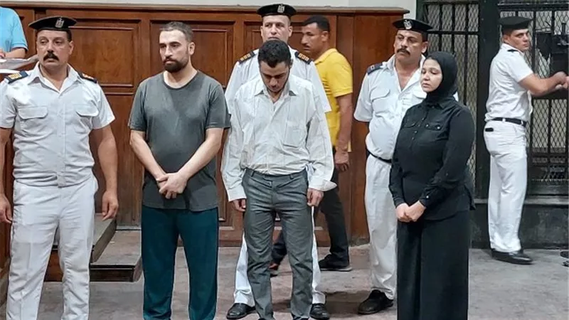 بدء محاكمة المتهمين بقتل طبيب الساحل