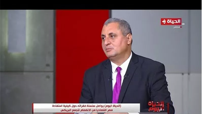 عبد المحسن: 