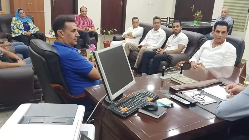 رئيس حى شمال الغردقة يلتقي بعدد من الصحفيين والإعلاميين