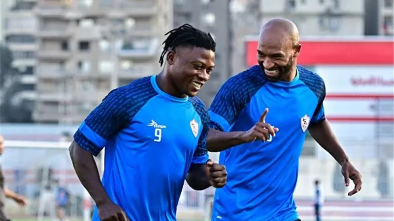 فيفا يُخطر اتحاد الكرة بإيقاف قيد الزمالك مُجددًا بسبب سامسون أكينيولا