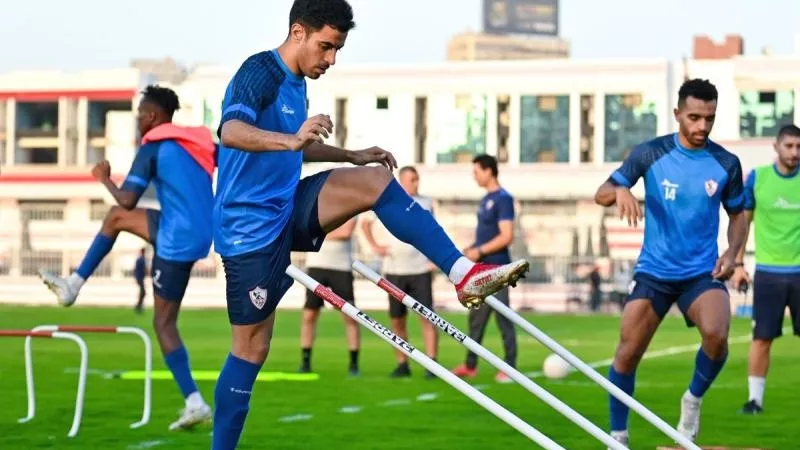 مدحت العدل: نتواصل مع سبورتنج لشبونة لحل أزمة القيد بنادي الزمالك