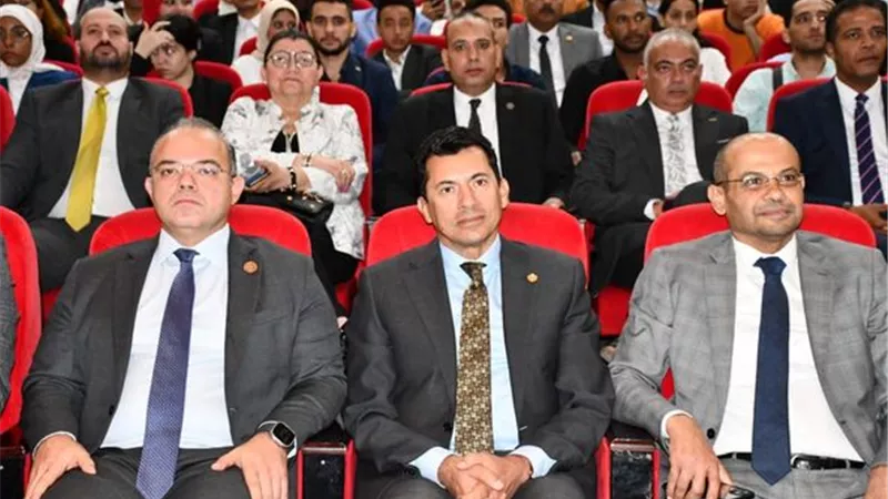 صبحي:التحول الرقمي محور اساسي من محاور استراتيجية تطوير النشاط
