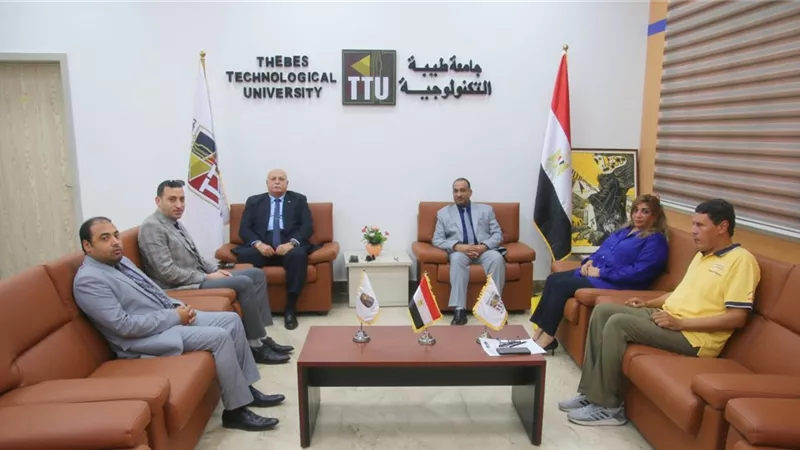 رئيس جامعة طيبة يستقبل وفد الهيئة العربية للتصنيع