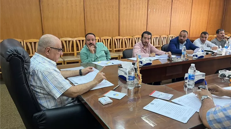 الغرفة التجارية بالإسماعيلية تناقش إستعدادات معرض أهلا مدارس 2023
