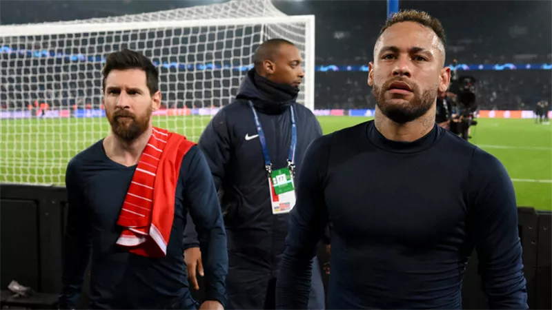 سان جيرمان يرد على تصريحات نيمار حول الجحيم الذي عاشه مع ميسي