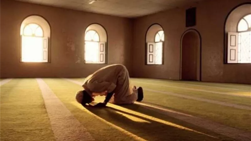 حكم قضاء الصلوات الفائتة