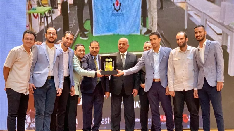 الجامعة تسعى لتعليم وتدريب الطلاب وفق أحدث الأساليب العلمية