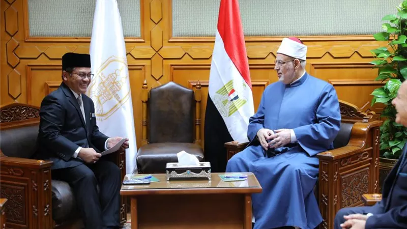 وكيل الأزهر يستقبل وزير الشئون الدينية بماليزيا
