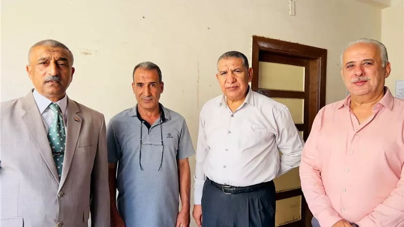 وكيل تعليم الإسماعيلية يتفقد إختبارات الوظائف الإشرافية..صور