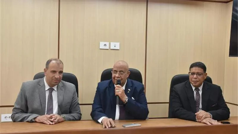 محمد حسين يشهد انعقاد ورشة عمل 