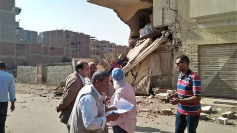إصابة 4 فى انهيار منزل من 3 طوابق بالدقهلية