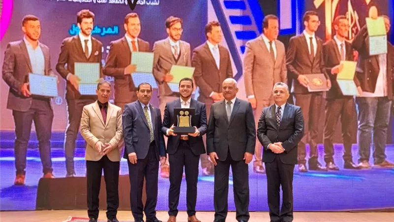 تخريج الدفعة الأولى في كلية الهندسة بجامعة السويس