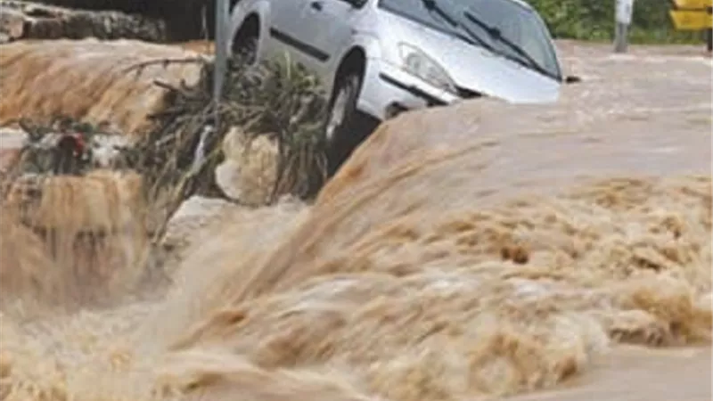 إسبانيا.. تغرق في مياه الأمطار