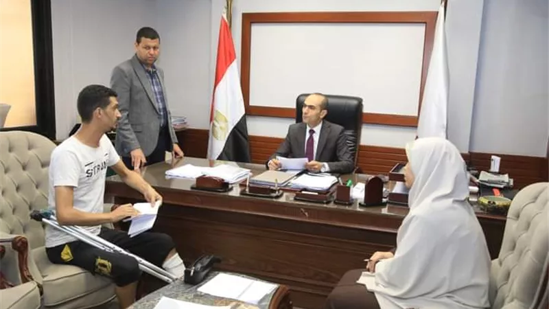 235 مواطن يعرضون مطالبهم خلال اللقاء الجماهيري بسوهاج