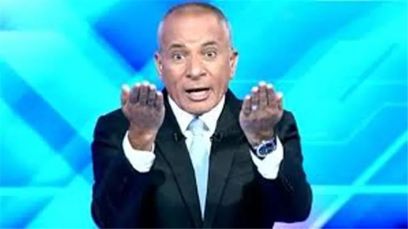 احمد موسى منفعلا : عدد سكان مصر زاد 500 مواطن من بداية الحلقة