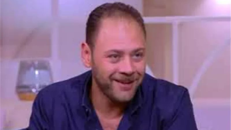 من هو الفنان الذى يعشقه محمد علي رزق 