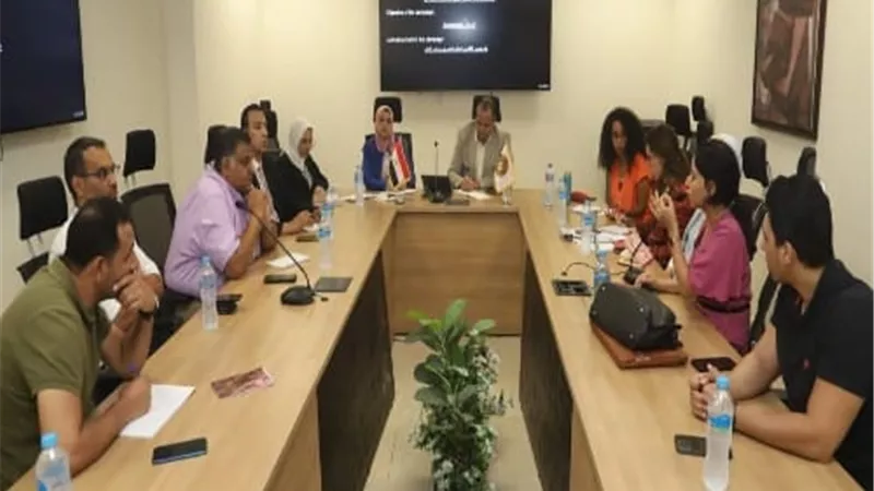 العمل تطلق حملة إعلامية للتواصل مع الشباب وتوعية الجمهور بخدماتها