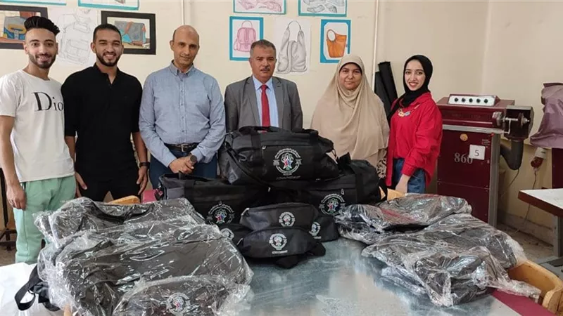 كلية الاقتصاد المنزلي حلوان تنتج حقائب رياضية للمشاركين بأسبوع الشباب