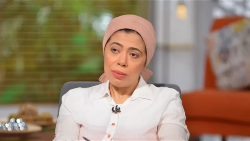 كاتبة صحفية: الرئيس مهتم بتوحيد الجهود لمواجهة الزيادة السكانية