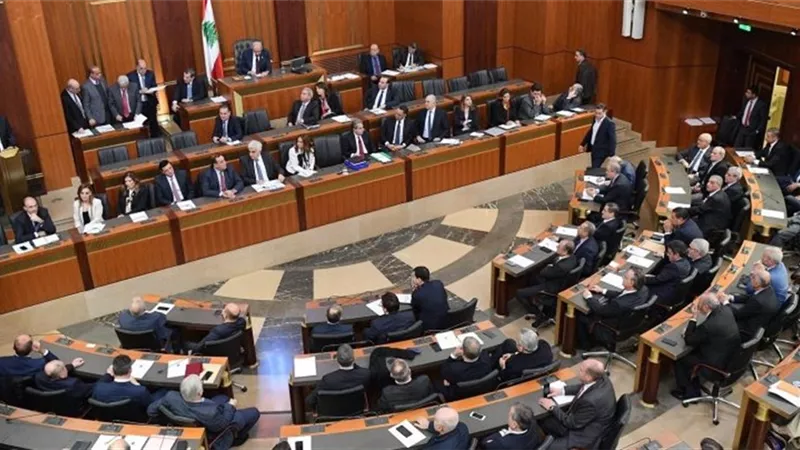 رئيس مجلس النواب اللبنانى يبحث مع قائد اليونيفيل الوضع جنوب البلا