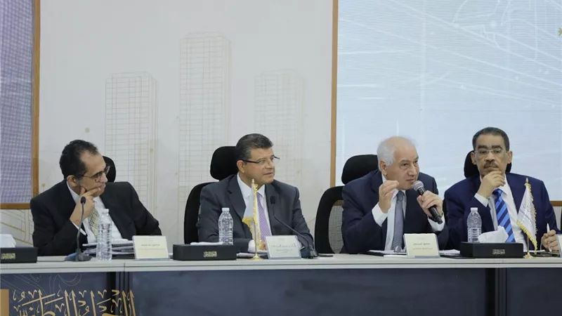 خبير اقتصادي: طاولة الحوار الوطني متاحة للجميع لمناقشة كل الآراء