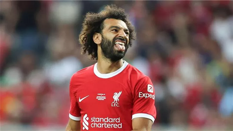 ليفربول يحسم موقفه النهائي من رحيل محمد صلاح لاتحاد جدة