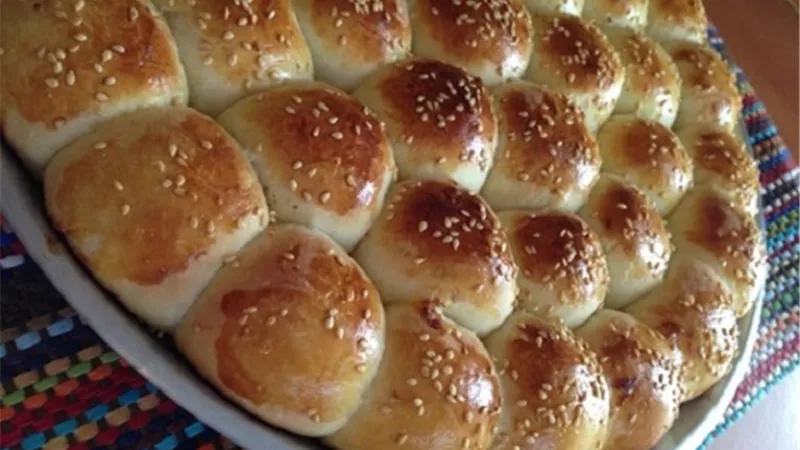خلية النحل بالجبن الشهية