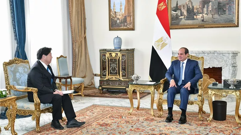 الرئيس السيسى يستقبل وزير خارجية اليابان