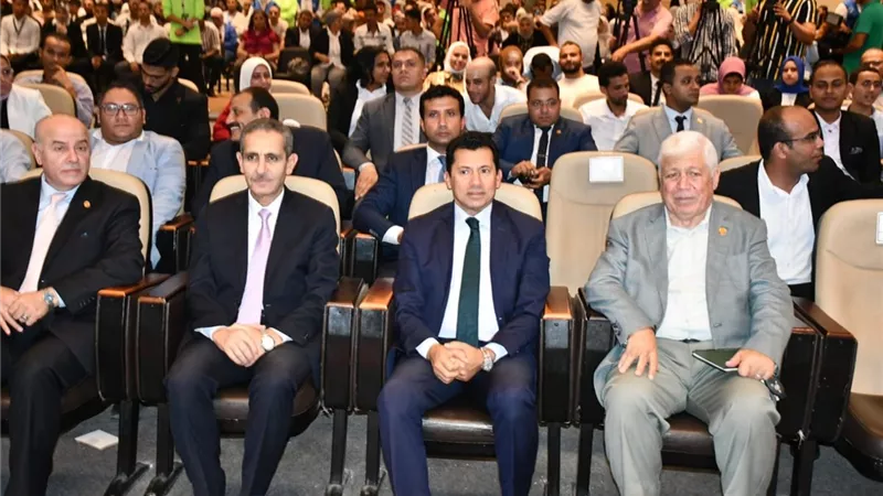 وزير الشباب ومحافظ الغربية يشهدان ملتقى 