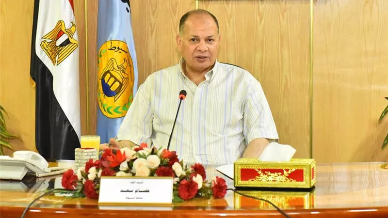 محافظ أسيوط يعلن جدول أعمال القوافل العلاجية المجانية