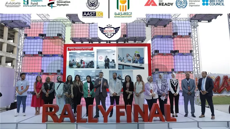 وزير التعليم العالي يهنئ الفائزين في مسابقة رالي مصر لريادة الأعم