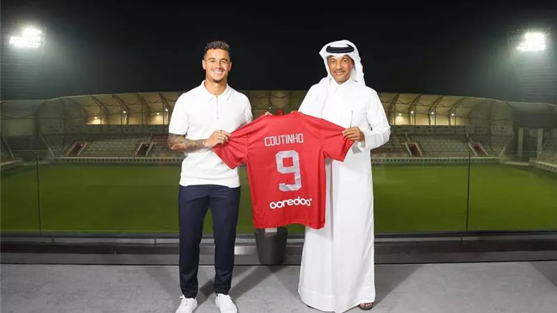 الدحيل القطرى يعلن التعاقد مع نجم أستون فيلا