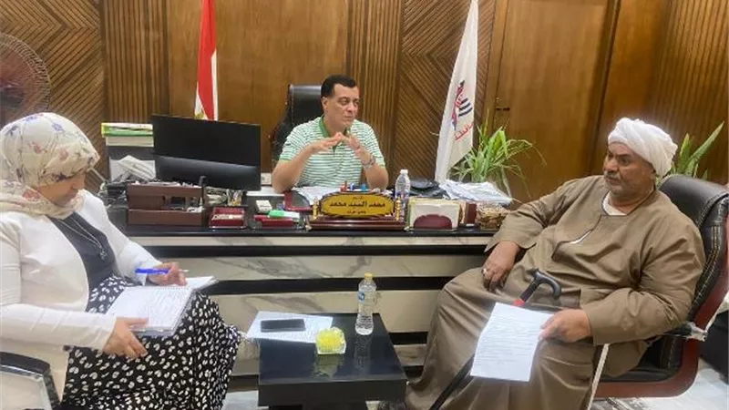 تعليم قنا يعقد اجتماعا لمناقشة خطة العمل استعدادا للعام الدراسى