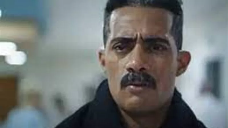 مؤلف 