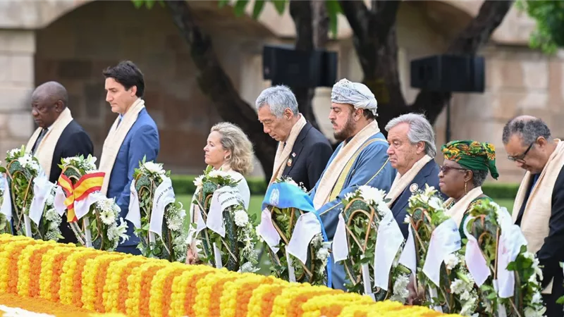سلطنة عُمان تشدد على العمل المشترك لبناء 