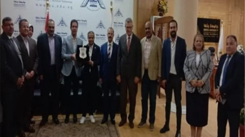 الجيزاوي يشيد بدور المجتمع المدني في دعم المستشفيات الجامعية