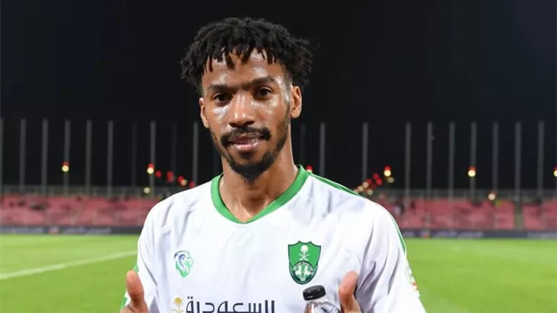 بعد 8 سنوات.. الأهلى يعلن رحيل سلمان المؤشر فى الانتقالات الجارية